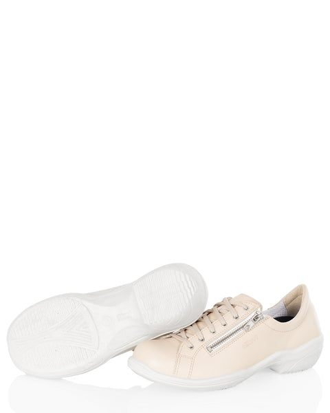 Sievi Salla XL beige kävelykengän pitävä pohja
